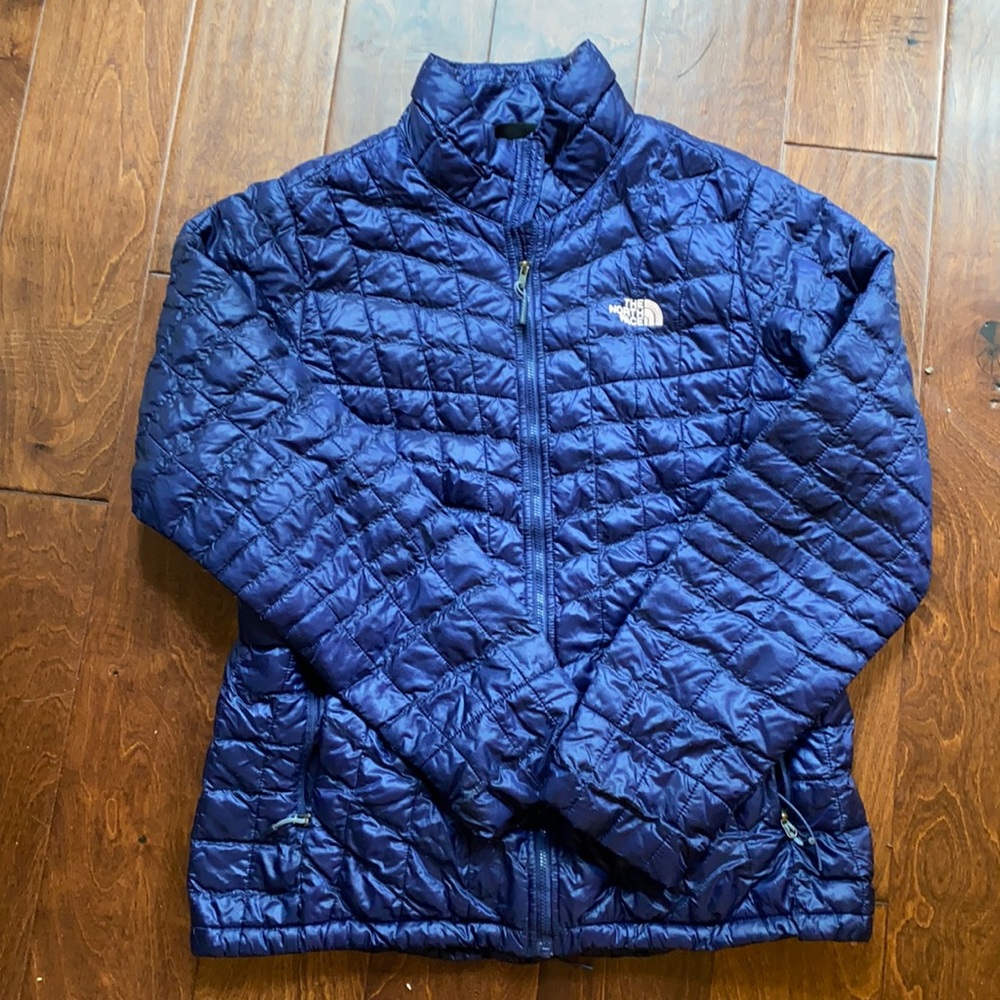 North Face Thermoball lightweight down jacket